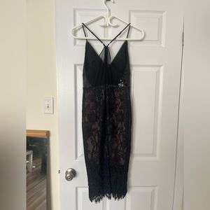 NWT BCBG MaxAzria Sequin and Lace Dress